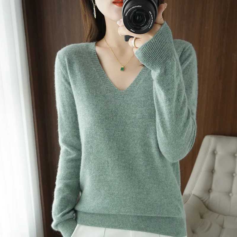 Women's Sweaters Women's V-neck Knitted Sweater Slim Fit Soft Solid Color Pullover Autumn Winter Basic Bottoming Shirt Knitwear Jumpers H2