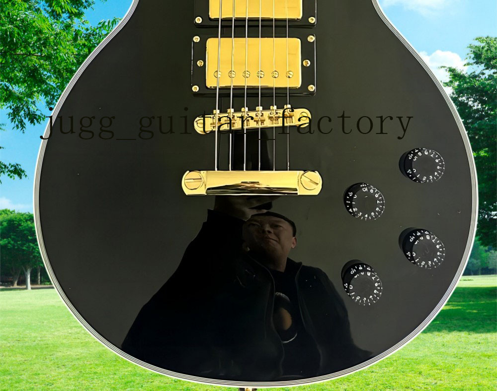 Custom shop, Made in China, Custom high quality electric guitars, black, three-piece pickup, free ship #369899