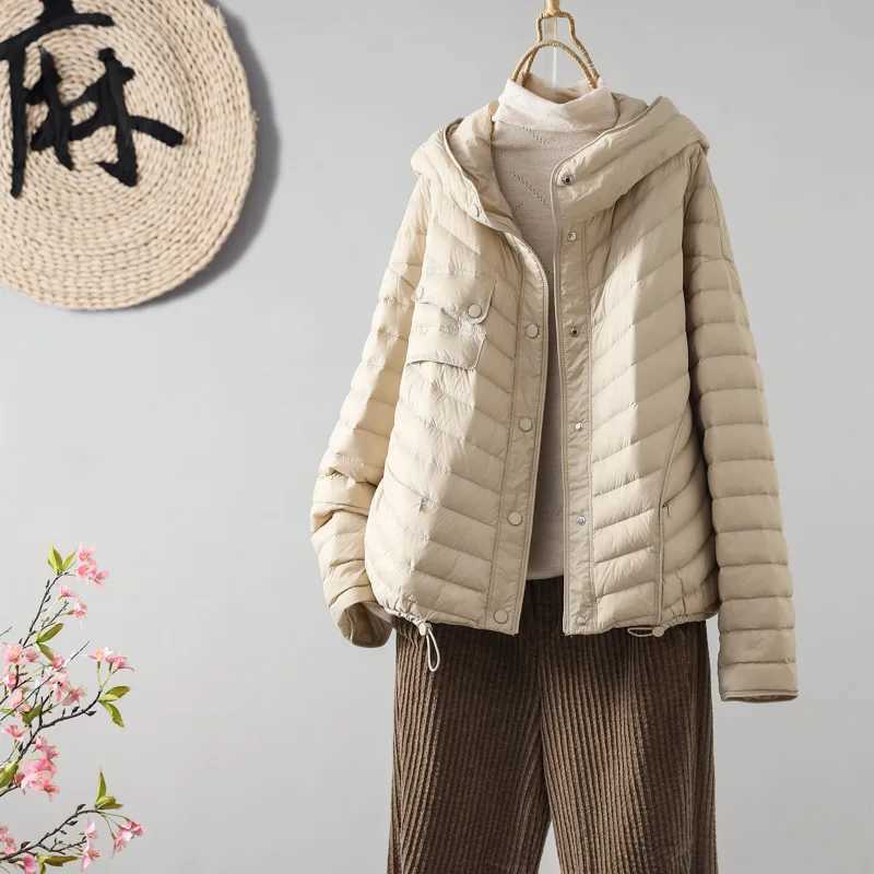High Quty Down Jacket 2024 Winer Fluffy Hooded Short Puffer Coat Oversize Buttons Female Ladies Down Coats Winter Autumn T208 M260922
