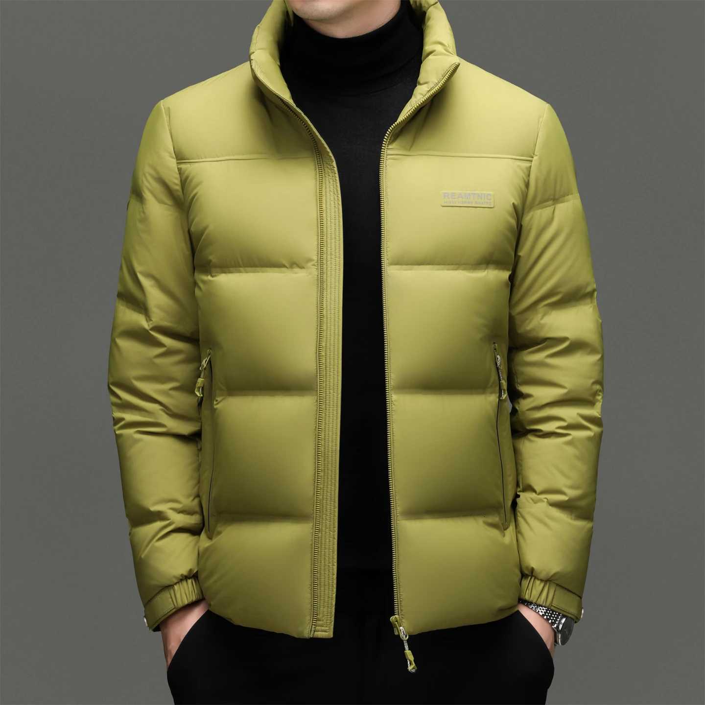 Men's Down Parkas Ture 90% White Duck Down Parkas Coat Men 2025 Winter Classic Stand Collar Warm Padded Short Jacket Zipper Puffer Down Coat C2