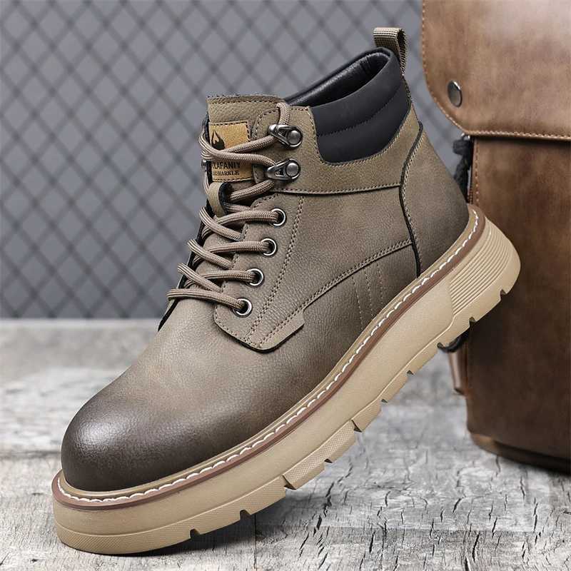 Designer Plush Winter Boots Men Snow Boots Laceup Thick Platform Sole Ankle Boots Outdoor Casual Shoes Fashion High Top Footwear Walking Shoes J2609