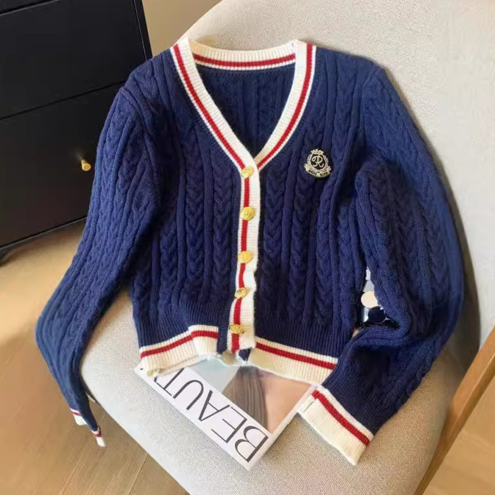 Fall/Winter New Retro College Style V-neck Contrasting Color Knitted Cardigan Stylish and Slimming Plaid Sweater Coat for Women-2