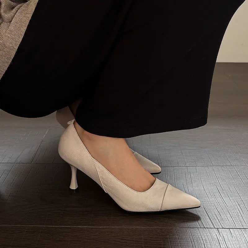 Scarpe eleganti fatte a mano in pecora Scarpe décolleté in pelle Wen Décolleté a punta svasate Tacco alto sottile Slip eleganti Scarpe eleganti Fo