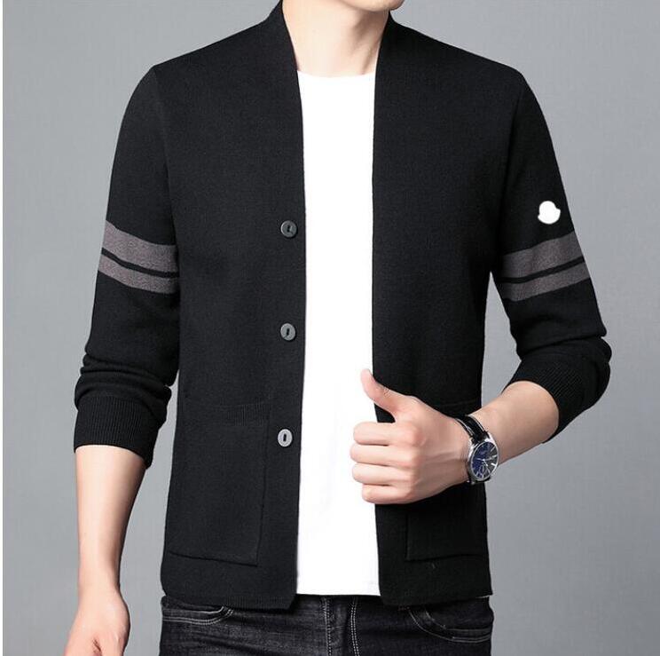 Designe cardgian sweater men's woolen blend V-neck knitted sweater casual solid color long sleeved bodywarmer clothing outwear