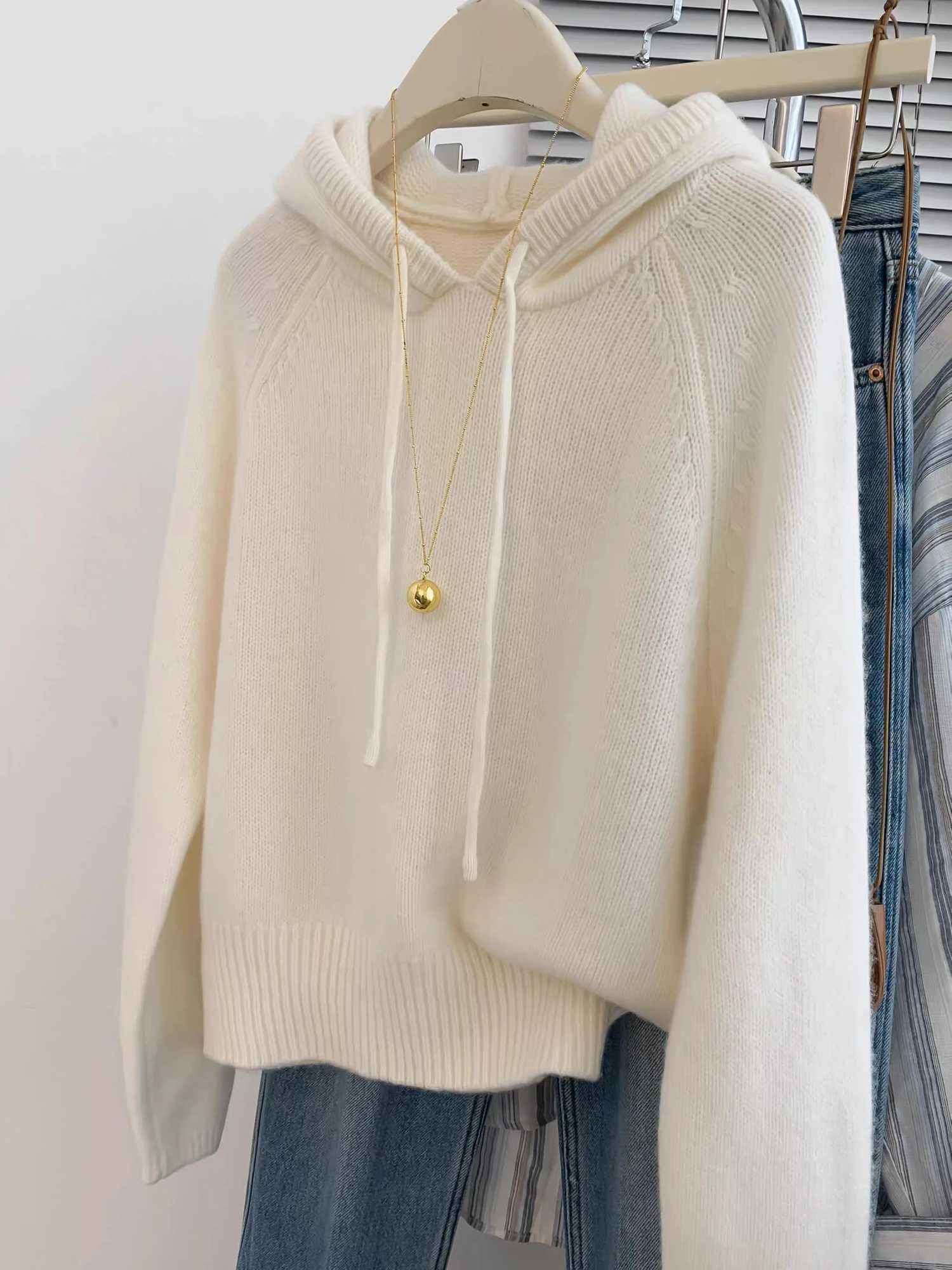 Women's Sweaters Hooded loose pullover 100shmere sweater versatile solid-color wool knitted base layer for women 2025 new autumn and winter D26