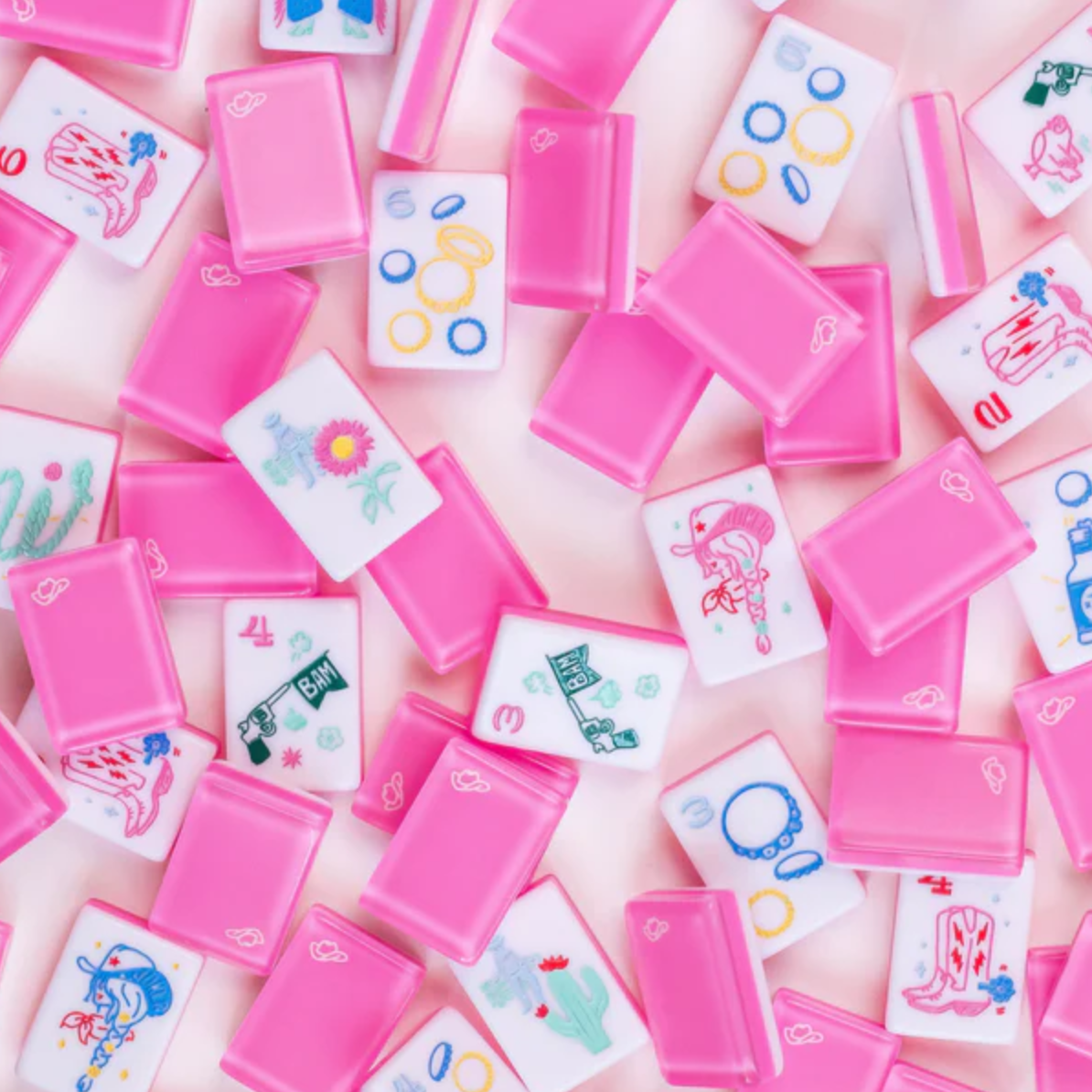 Factory Direct Sales Miss Cowgirl Elegance American Mahjong Tiles Entertainment Boots Toy Guns clear Lucite and Hot pink Layers
