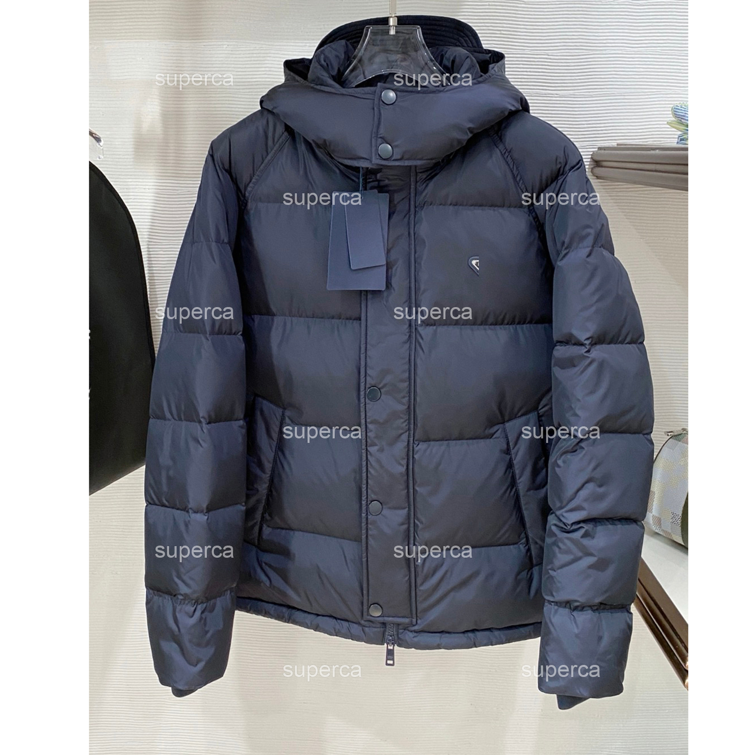Mens Luxury Designer Thick Hooded Down Coat, Black Structured Puffer Jacket, Warm Winter Outerwear For Multi layer Matching 3ef21