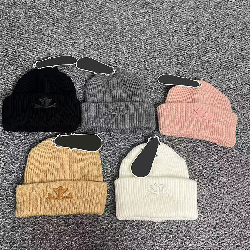 Winter knitted beanie designer cap fashionable bonnet dressy autumn hats for men skull outdoor womens hat cappelli travel skiing Knitted hat