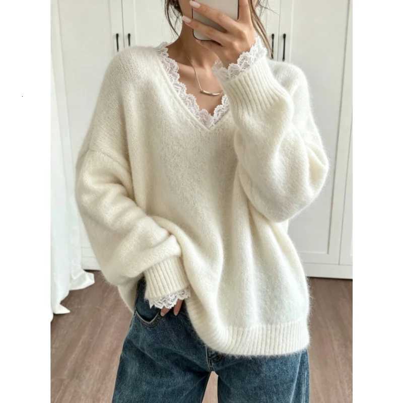 Women's Sweaters Autumn Winter New Korean Sweet Solid Color Lace Patchwork V-neck Women's Knitted Sweater Loose Fit Versatile Pullover Top