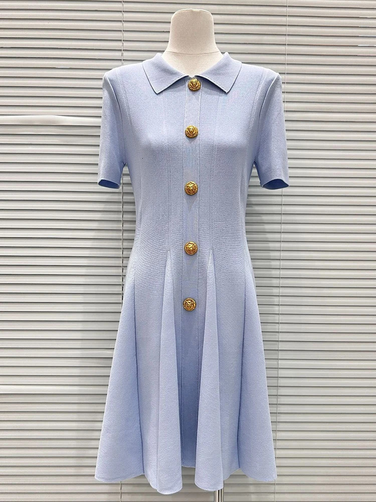 Retro solid color lapel single breasted elastic waist knitted dress 2026 summer women's fashion short skirt A-line fluffy skirt 260922