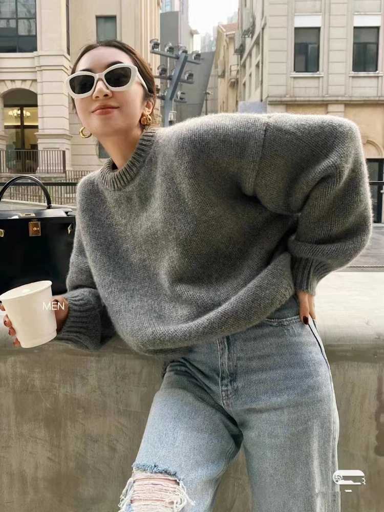 Women's Sweaters 100% Pure Cashmere Sweater Women Loose Soft Waxy Lazy Wind Round Neck Thick Sweater in Autumn and Winter D260923