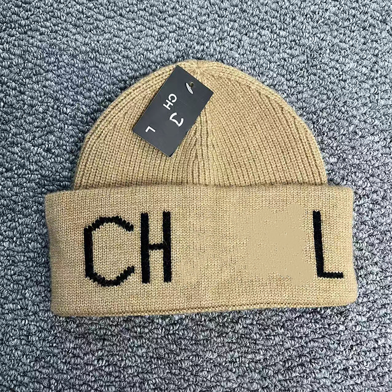 Luxurys Designers Beanie Knitted Cap Red Box Patch Men Women High Quality Black Smooth Winter Hats Wool Bonnet Solid Color Cuff Skull Caps Hip Hop H