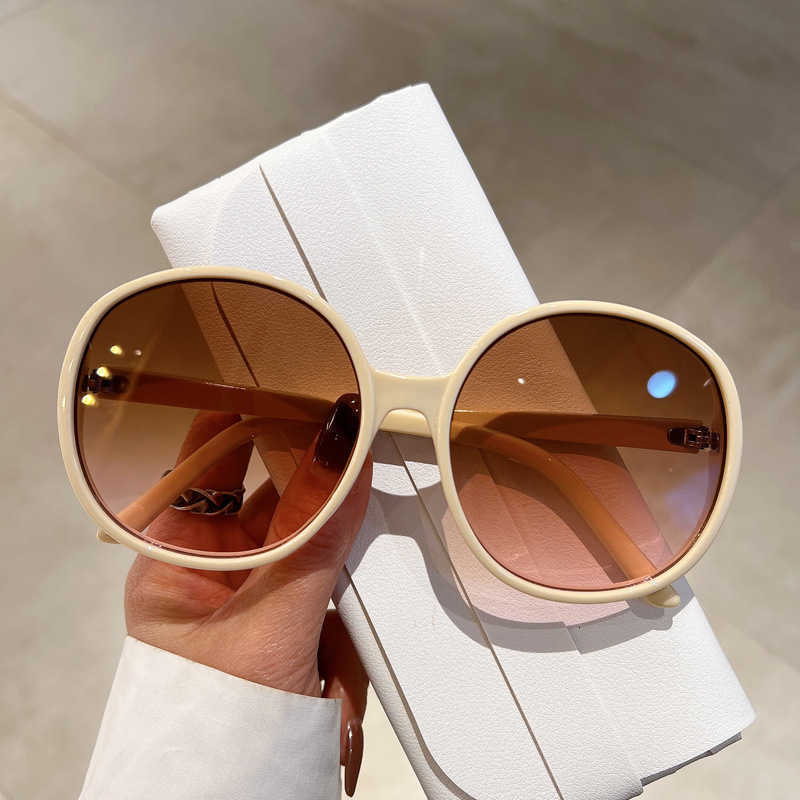 Luxury Brand Sunglasses Designer Round Sunglasses Women For Men Vintage Fashion Sun Glasses Trendy Punk Oversized Big Frame Shades UV400T260923