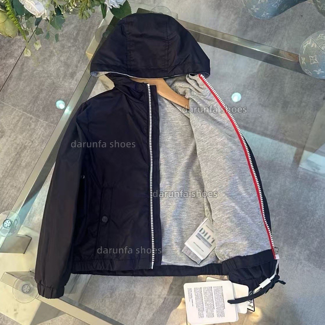 Free Shipping Kids Jacket Baby High Quality Girls Boys Maya Pufferjacket Winter Warm White Goose Down Coat Zipperpocket Short Puffer Outerwear