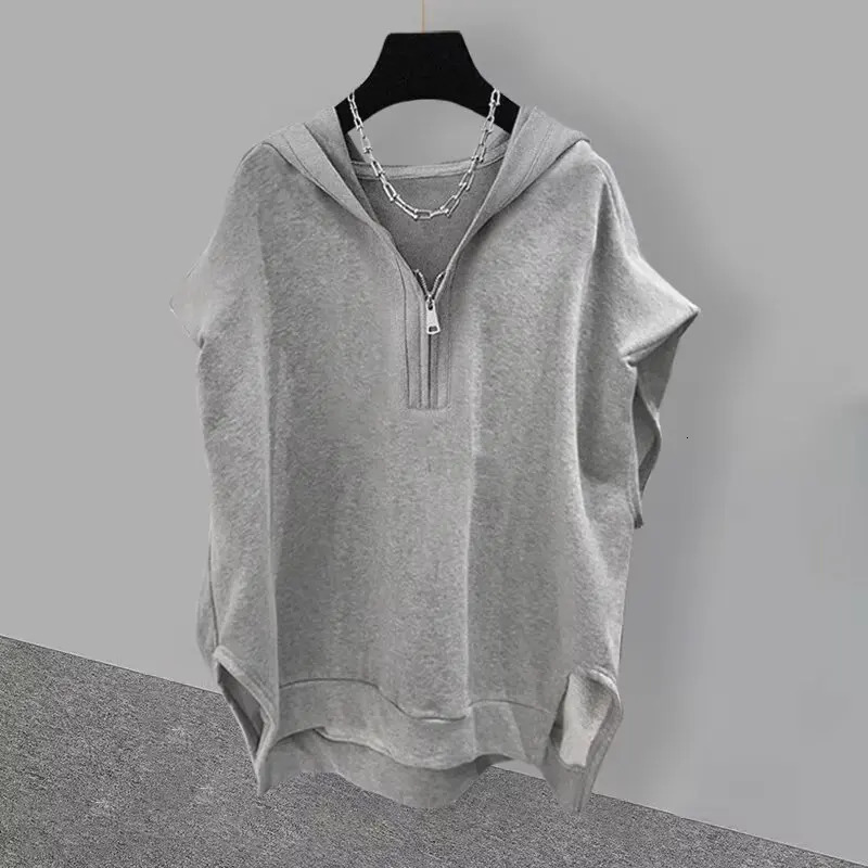 Y2K Fashion Men Clothing Techwear Style Street Hooded Vest Sleeveless Tshirt Spring Summer Casual Zip Up Mens Hoodied Vest 260923