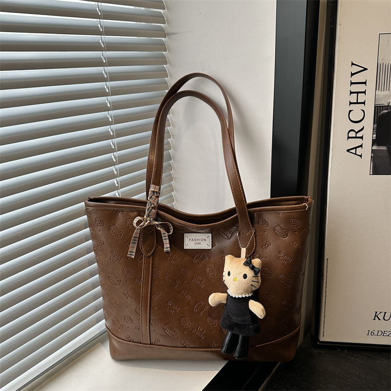 Fashion Large Capacity Tote for Women 2026 Autumn Winter New Simple Shoulder Korean Style High-end Commuter Underarm Bag