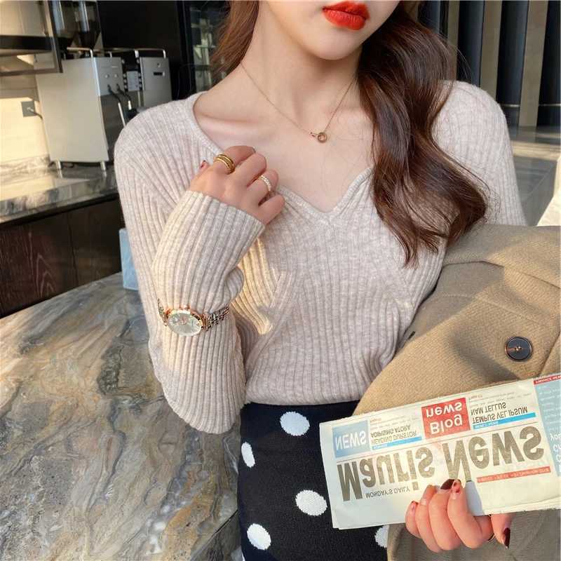 Women's Sweaters Korean Basic Casual Pullovers Fashion Women Long Sleeve Knitted Sweaters Autumn Winter 2026 New Solid Slim V-Neck Tops H260923