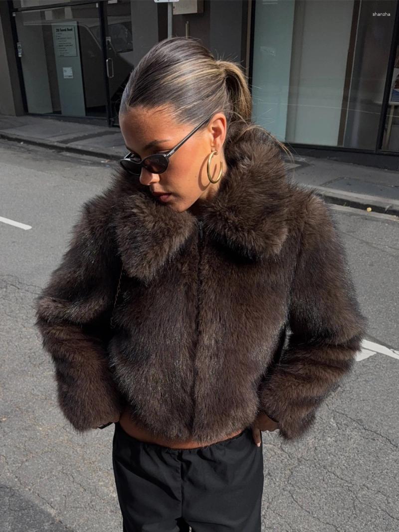 Women's Faux Fur Coat Cropped Zip Up Collar Dark Brown Plush Warm Winter Jacket Elegant Luxe Chic Streetwear Trendy