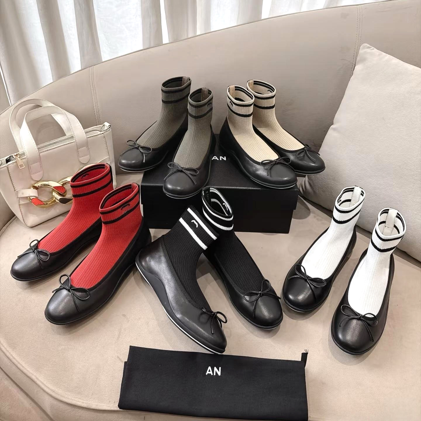 Designer Leather Sock Boots Women Knit Ankle Luxury Bow Decoration Flat Comfortable Casual Everyday Autumn Winter Walking Shoe Office Dating Party T