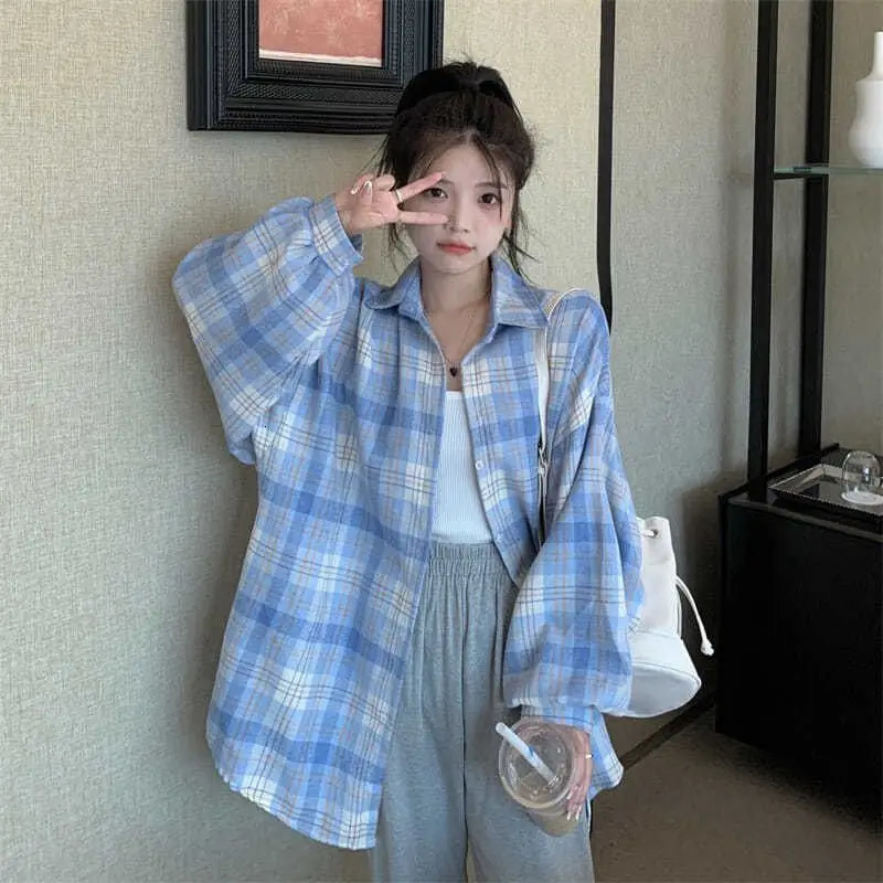 Lazy BF style shirt jacket for spring retro plaid loose lantern long sleeved outerwear versatile top women's fashion 260920
