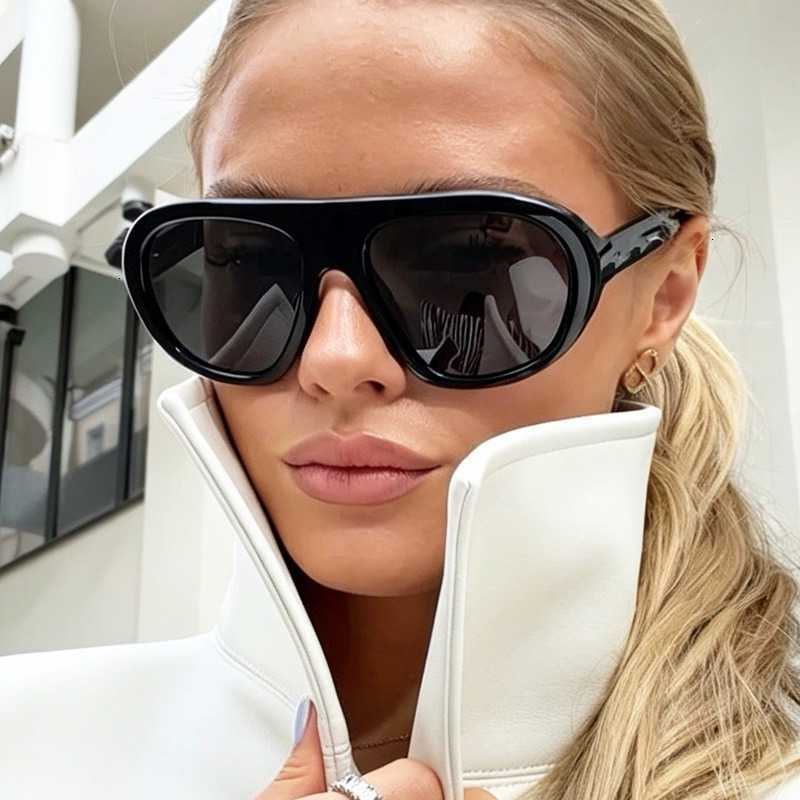 Luxury Brand Sunglasses Designer Oval Sunglasses Women For Men Trend Sun Glasses Vintage Punk Shades Popular Eyeglasses Summer ShadingT260923