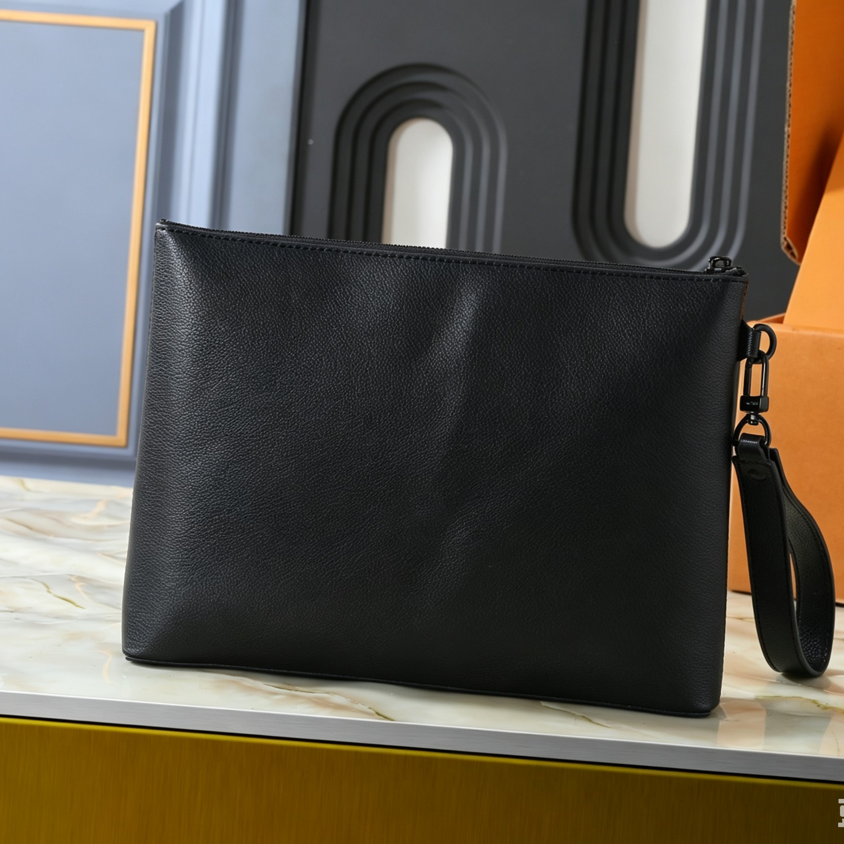 Men's Genuine Leather Clutch Bag Zipper Wristlet Handbag Front Pocket Large Capacity Business Evening Purse for Daily Work Travel