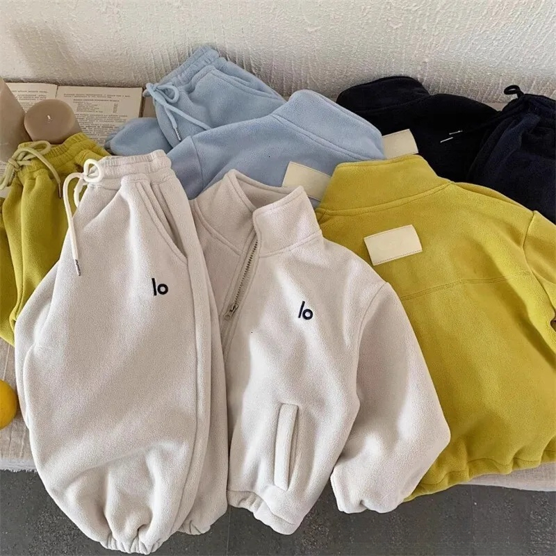 2026 New Kids Designer cologne Clothes Girls Boys Tracksuit Trendy Brand Two Piece Set Fleece Sweatshirt Baby Toddler Sweatpants Casual perfume Chil
