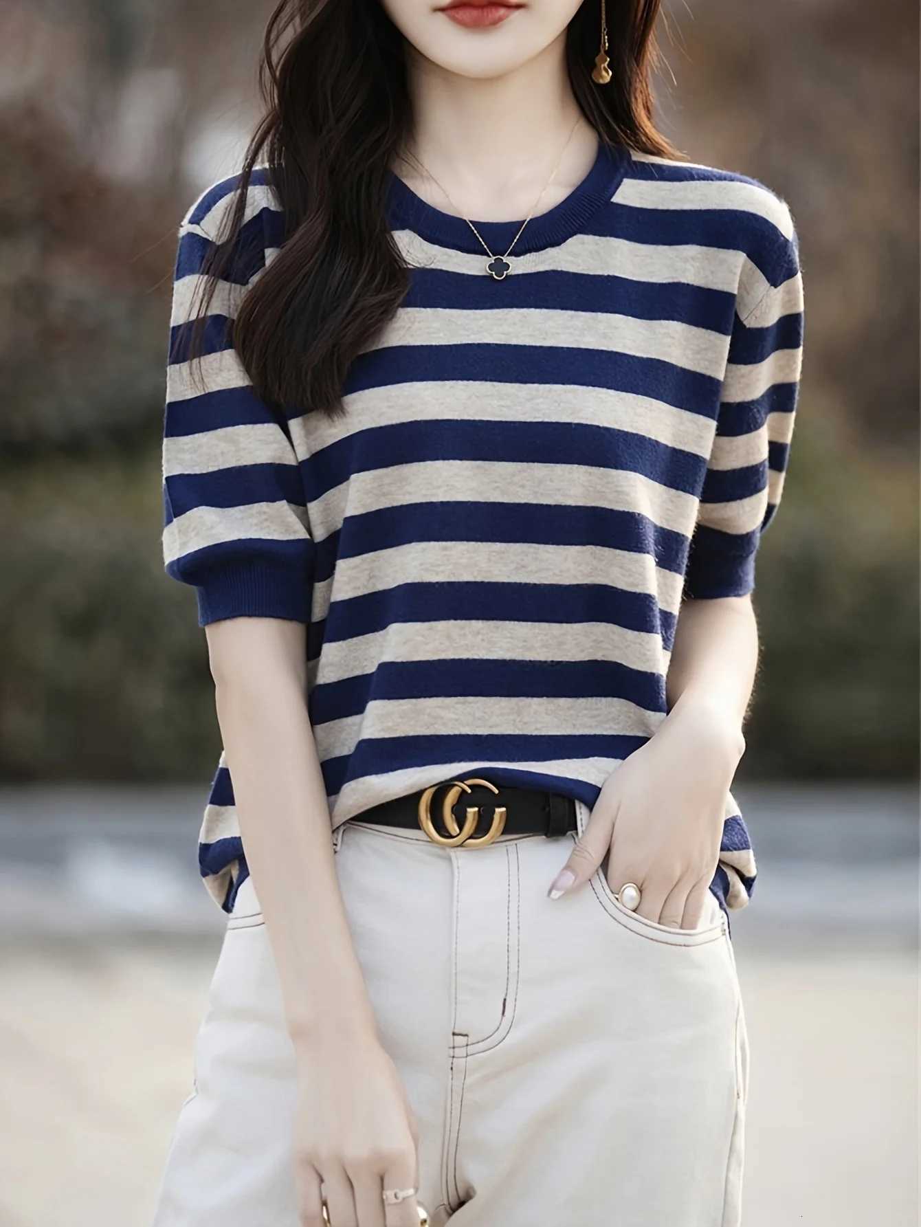 Women's Sweaters New Striped T-Shirt Women's Loose Round Neck Pullover Women's Short-Sleeved T-Shirt Straight Tube Knitted Sweater Wo