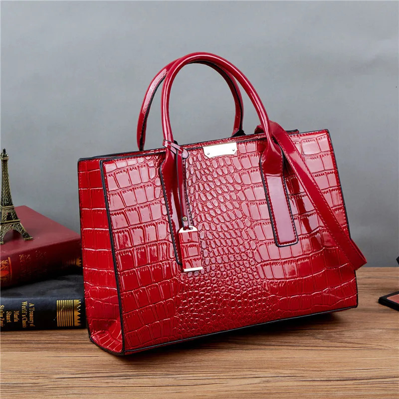 Patent Leather Women Handbag Crocodile Crossbody Bags for Female Shoulder Bags Big Ladies Totes Office Bag Black 260920
