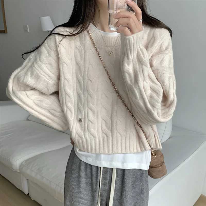 Women's Sweaters Autumn Winter Round Neck Cropped Sweaters Women Chic Solid Coloe Long sleeve Knitted Jumpers Woman Korean Loose Twist Sweater
