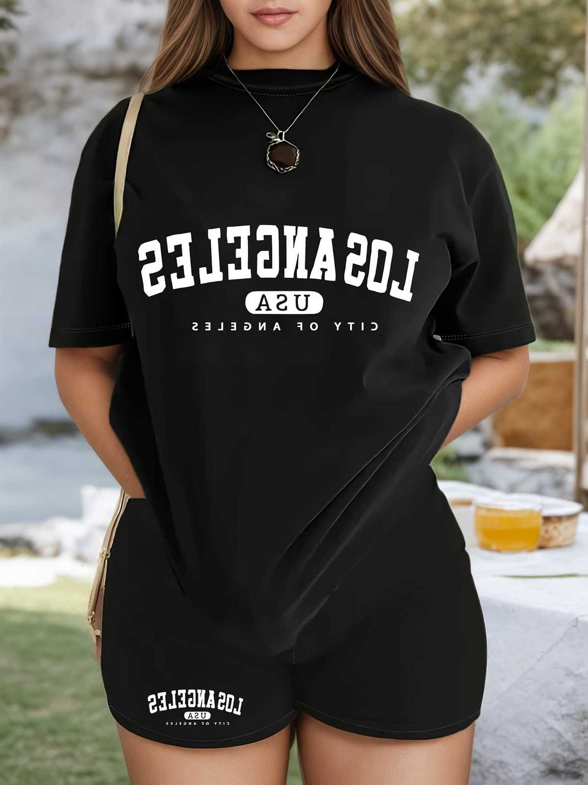 two-piece Sweatshirts Printed Women's Hoodies set women's casual round-neck short-sleeved t-shirt and shorts summer clothing for women D26