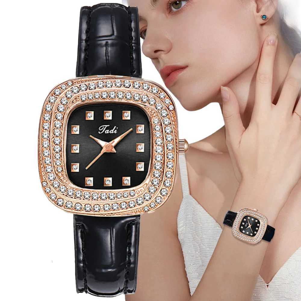 Relojes de mujer Moda Damas 2024 Cuadrado de lujo Simple Estrella completa Diamantes Reloj de cuarzo Reloj de pulsera de cuero negro informal para m