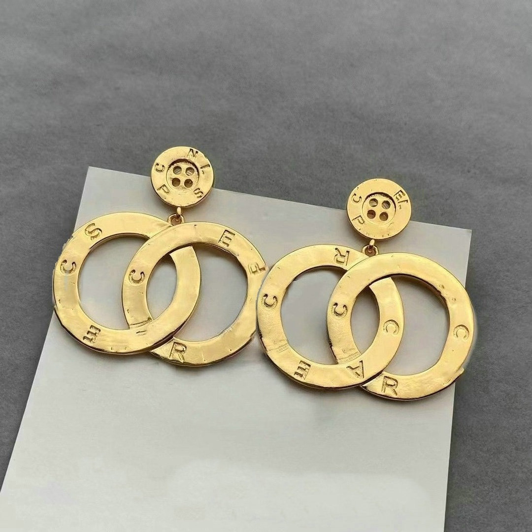 Brand letter stud earrings circle gold diamond earrings fashion new temperament Fashion Jewelry Gifts Designer Earrings
