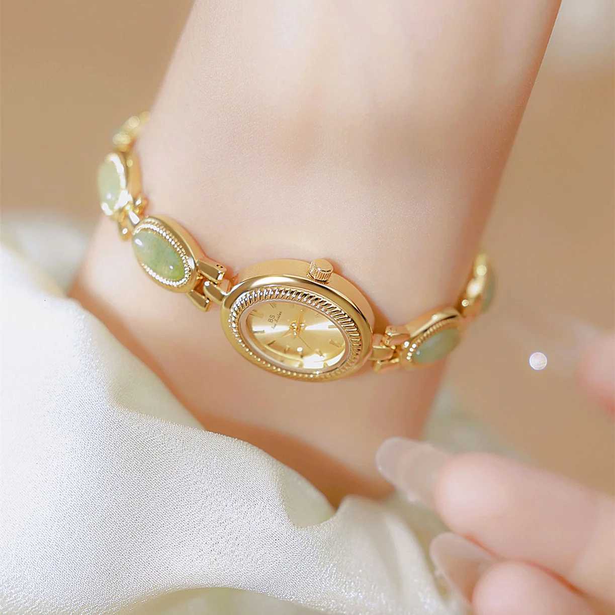 Women's Watches BS Women Watch Ladies Bracelet Luxury Brand Waterproof Retro Natural Dongling Stone Hotan Jade Advanced Chain Watches GiftT2609