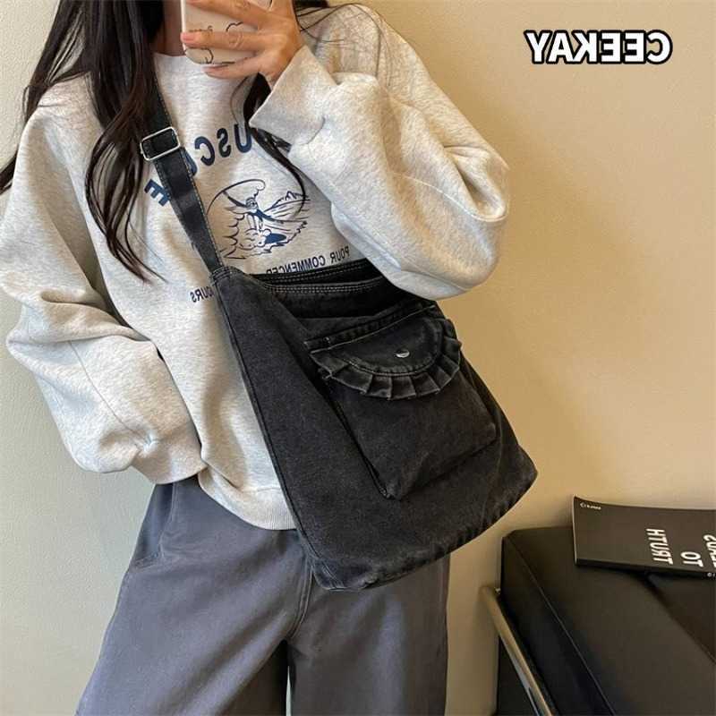 Cross Body CEEKAY Women's Black Washed Denim Shoulder Bag Large Capacity Flap Pocket Versatile Everyday Commute Casual and Chic Style D260923