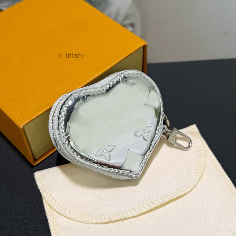 Designer Heart shape Keychain Star Coin Snowy Pearl Collection Women Mens Mini Wallet leather Purse Luxury Key Pouch Bag Charm Keychains Christmas g