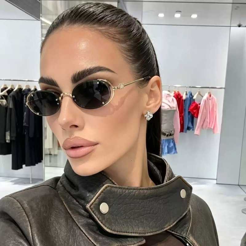 Fashion Sunglasses New Rimless Oval Sunglasses Women Luxury Brand Designer Sun Glasses Vintage Shades Trendy Outdoor Driving EyeglassesT260923