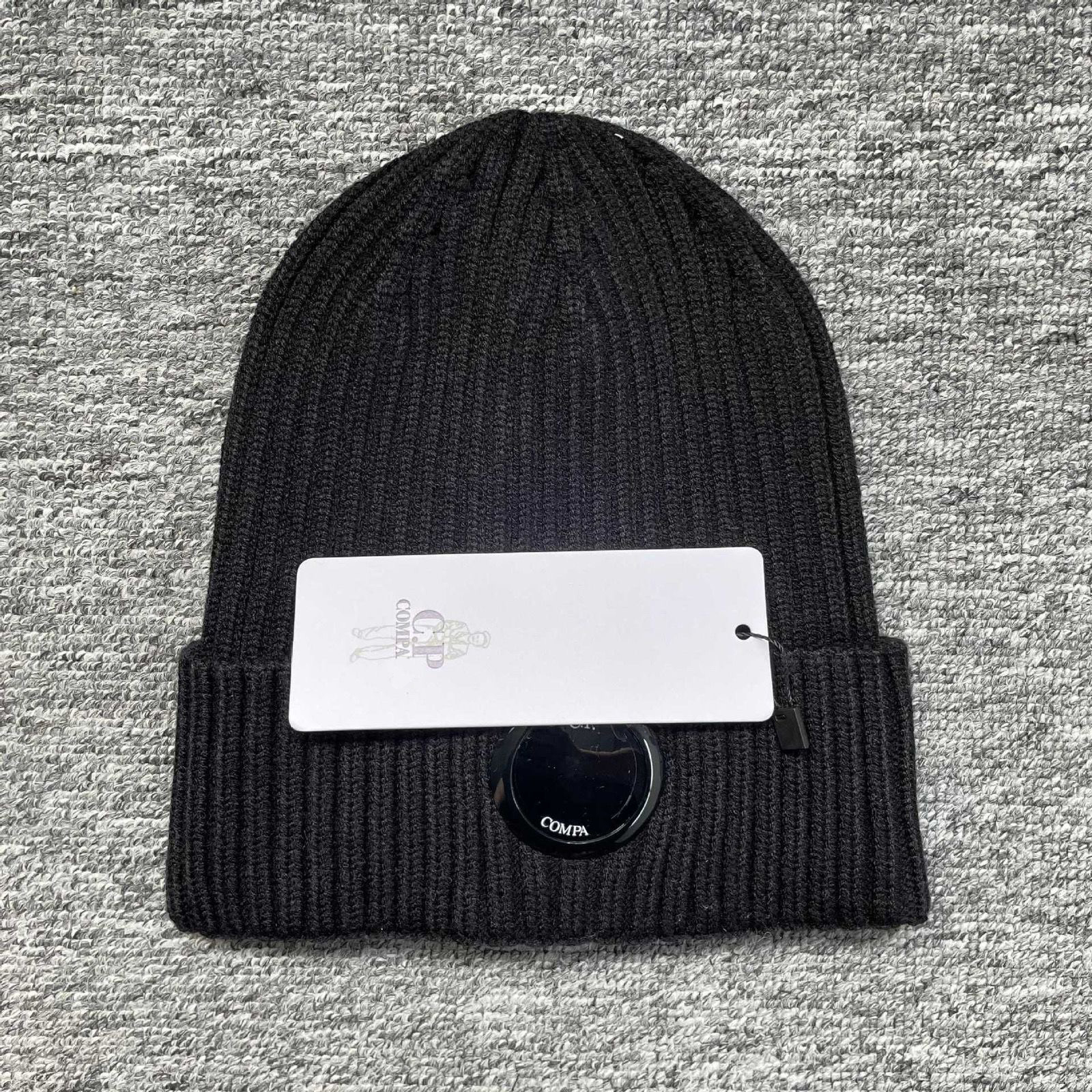 Designer Beanie Hat Luxury beanies Cashmere Ultra-Soft Ribbed Knit Winter c.p. hat for men women Fashion cp Bonnet Style Warm Outdoor Sports compani