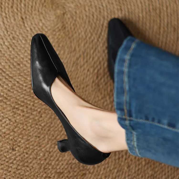 High Elegant Leather Dress Shoes H French Vintage Flat Mouth Wen's Shoes Cfortable Thin Heel Square Spring New Style J260922