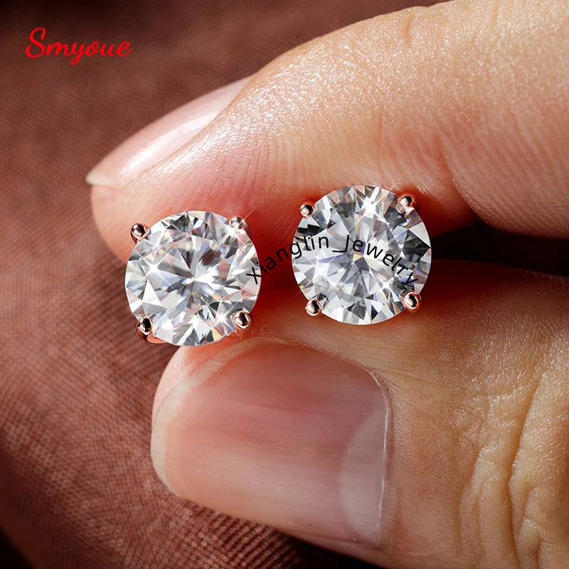 Smyoue 18K Plated 0.1-3CT Moissanite Stud Earrings for Women Men Sparkling Classic Bridal Jewelry 925 Silver Rose Gold Earring