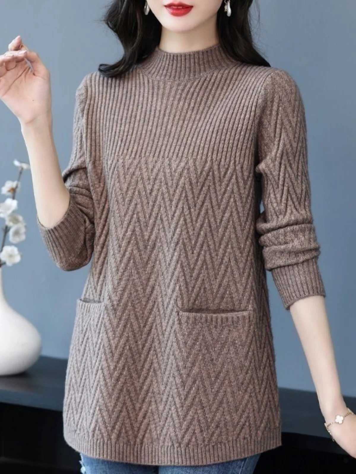 Women's Sweaters Loose Large Size Autumn Winter New Style Women's Sweater round Neck Knitted Top Middle Length Base Layer Shirt Outerwear