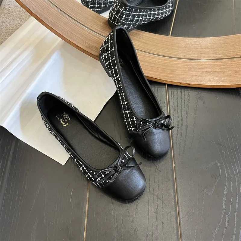 Shoes Dress Shoes New Wen's Autumn Ballet Shoes Leather Round Wen's Shoes Flat Casual Classic Breathable Style Ladies Single Shoes J260922