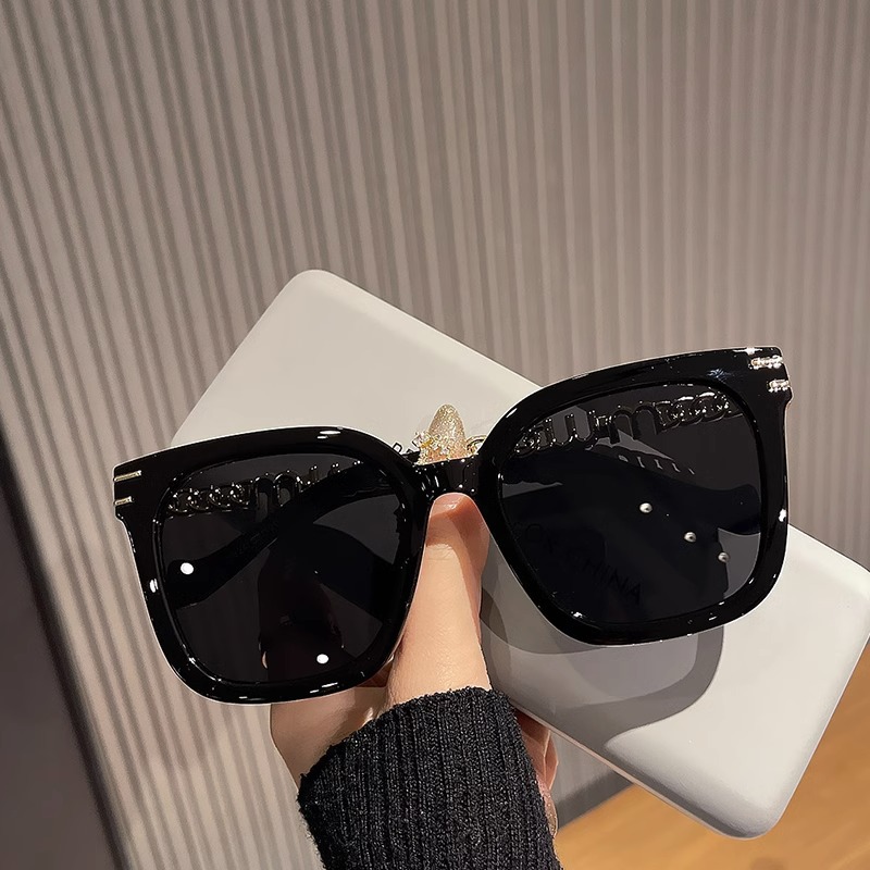 2026 summer casual sunglasses square personalized designer trendy retro knit sunshade sunglasses for woman facaiiii