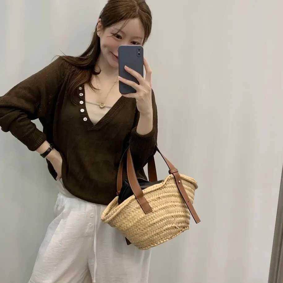 Women's Sweaters Korean Style Loose Knitted Long Sleeve Sweater Thin V-Neck Design Women's Autumn Lazy Style Top Slant Button Casual Knitw