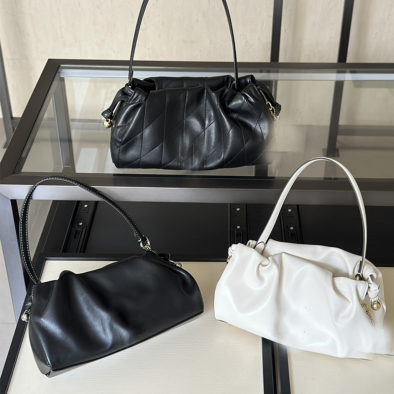 Sac à main en cuir souple blanc pour femmes, sac à main de styliste Cloud de haute qualité, sac à bandoulière froncé avec cordon de serrage noir