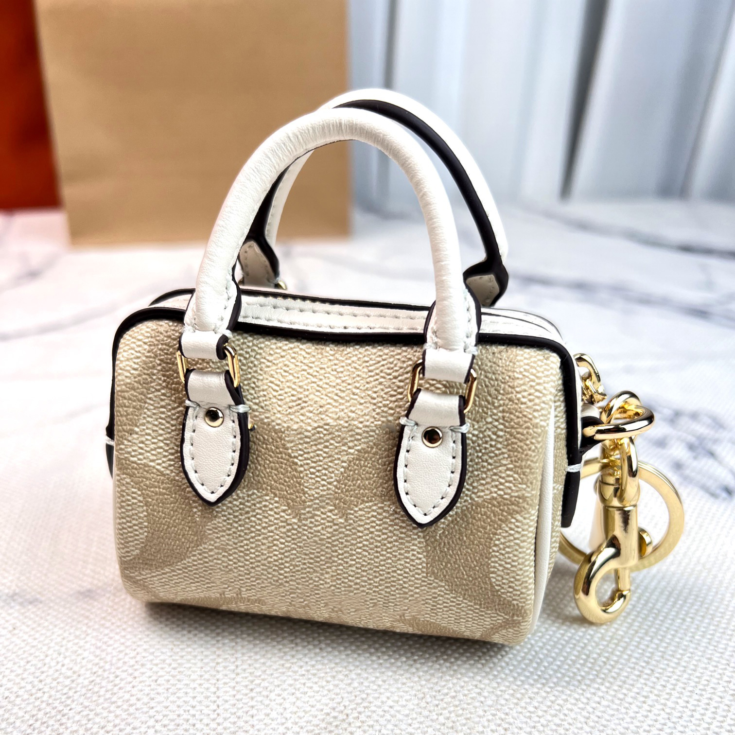 Designer Wallet Women Coin Pouch Porte Feuille High Quality Synthetic Leather Coin Pocket Mini Pillow Bag with Keychain Wallets Designers Woman Bors