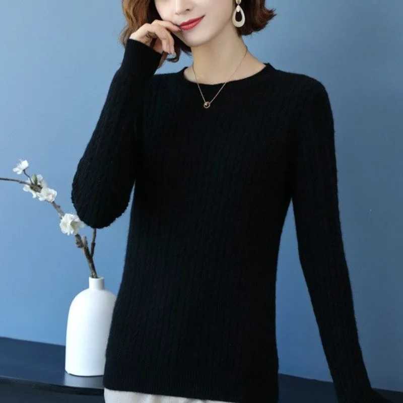 Women's Sweaters Autumn Winter Round Neck Solid Color Twist Sweater Women Loose Fashionable Korean Versatile Long-sleeved Base Knitted H260923