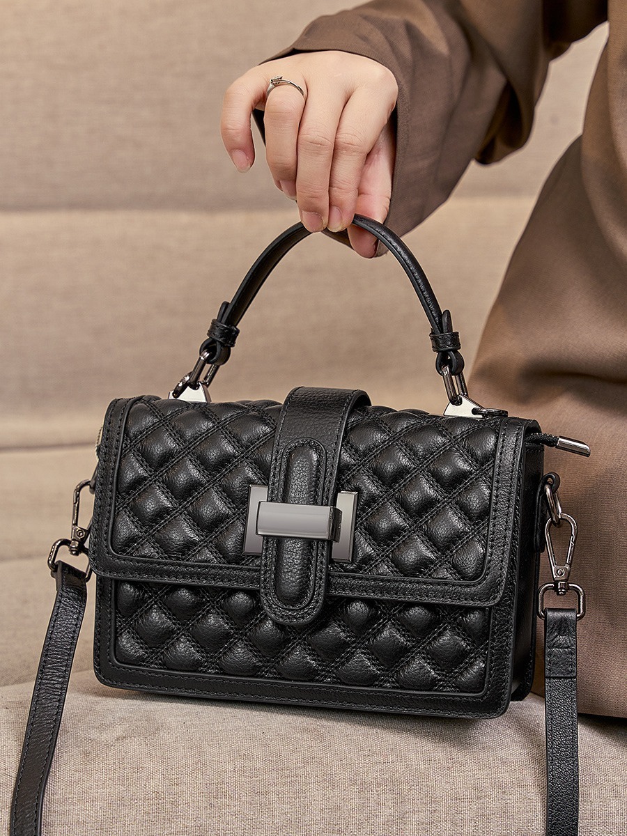 9AVLuxury Brand Fashion Women's Fashionable Printed Handbag Versatile And Elegant Single-Shoulder Crossbody For Middle Tote Bag Designer Bags