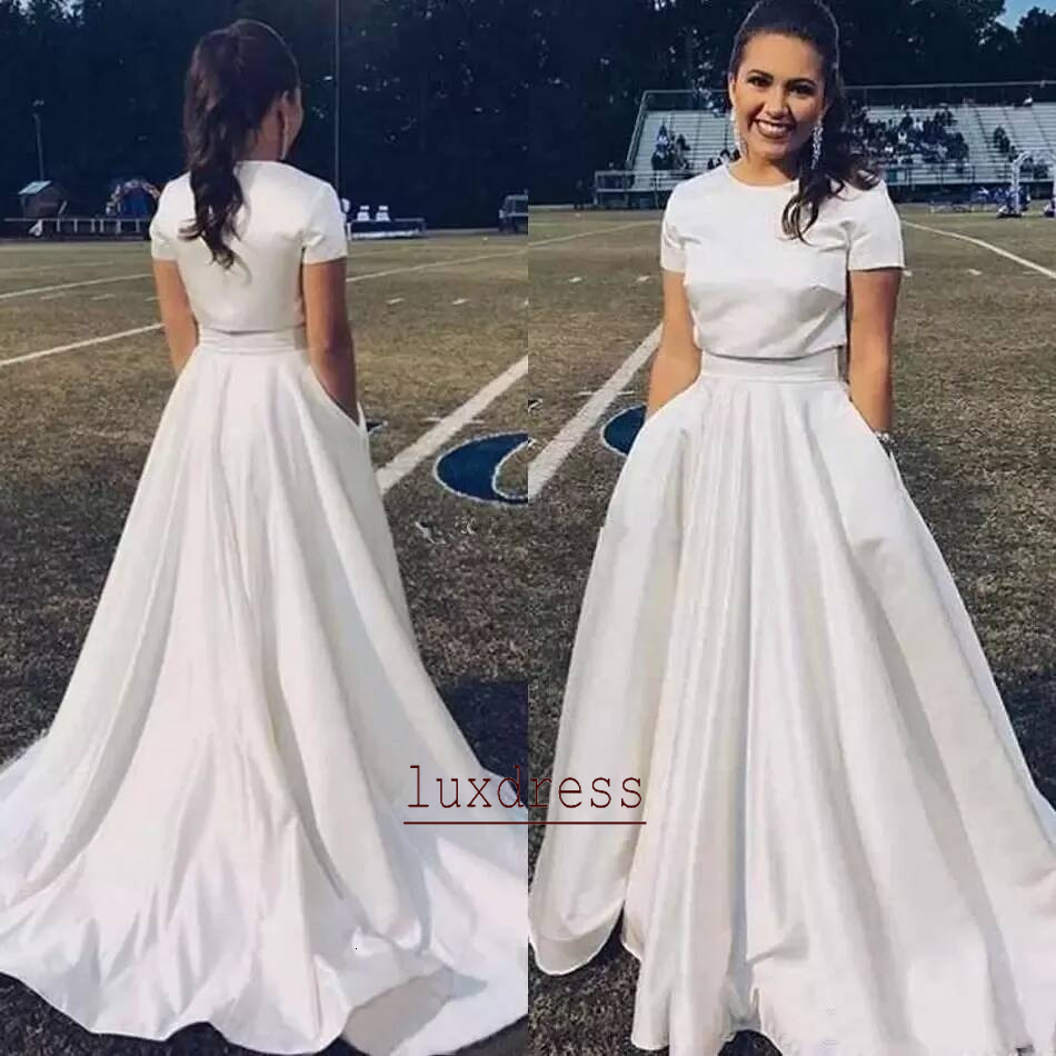 Summer Boho A Line Wedding Dresses Cap Short Sleeve Two Piece Satin Bridal Gown with Pockets Jewel Neck Plus Size Available