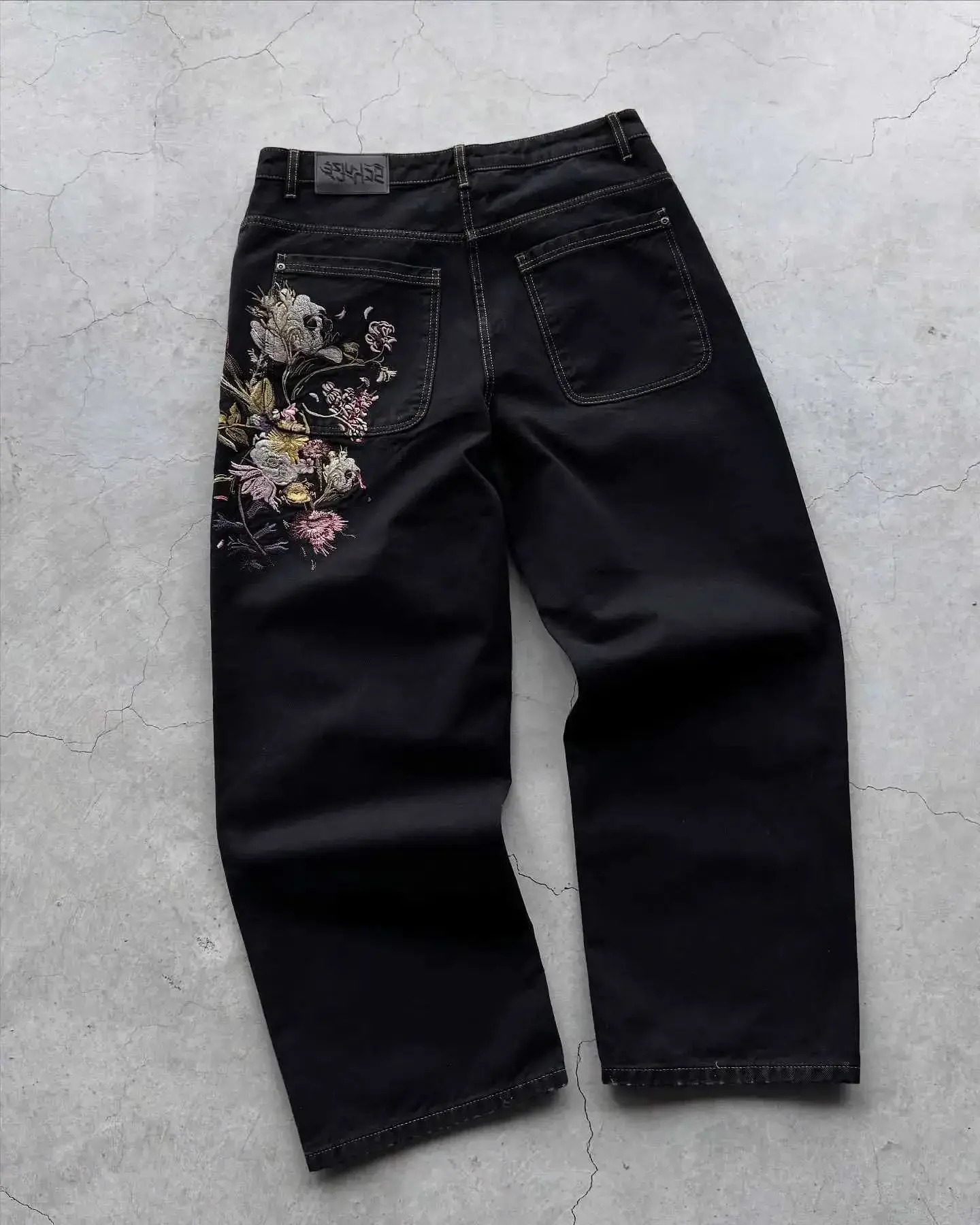 Men Jeans Plum Blossom Embroidered trousers Hip Hop Gothic Y2k Black Baggy Retro Casual Mens Clothing Denim Pants Streetwear Jeans For Men Denim Pan